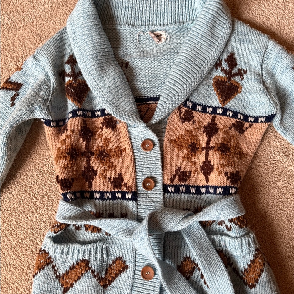 Vintage Cardigan with Ralph Lauren Vibes